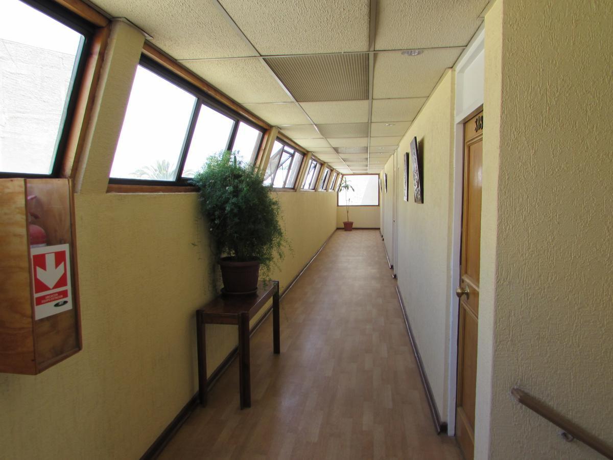 Hotel Plaza Лос-Андес Экстерьер фото