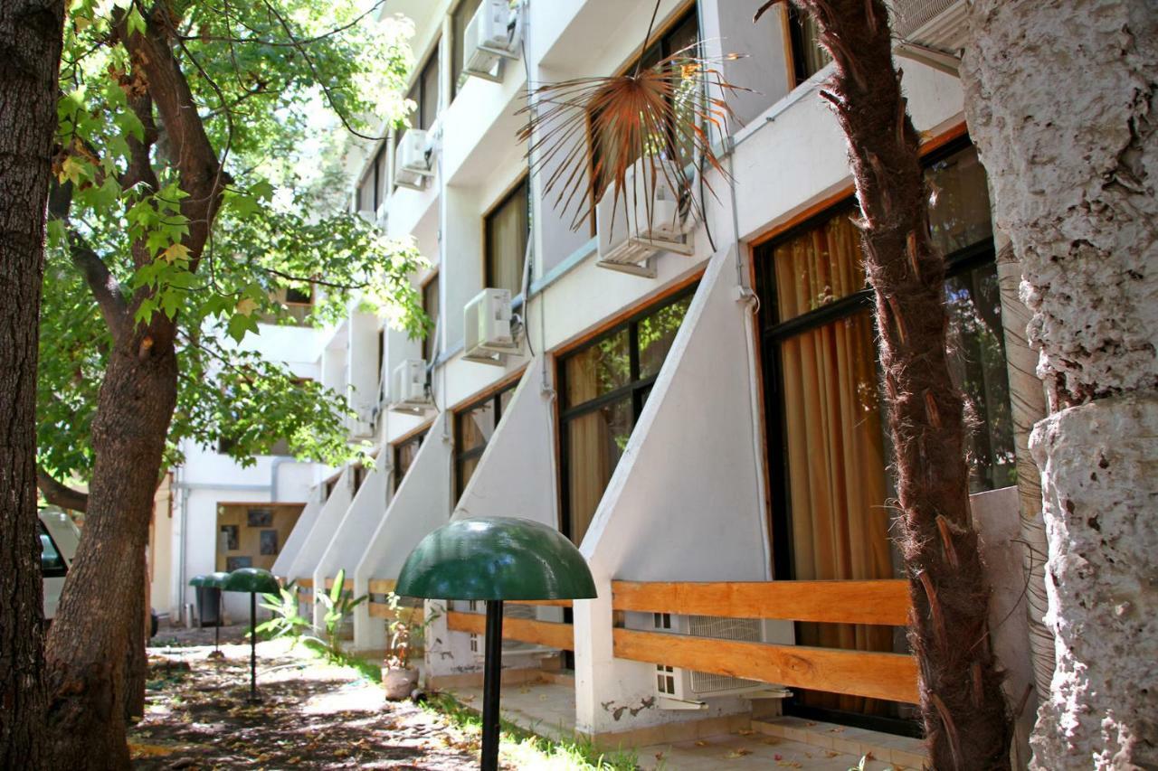 Hotel Plaza Лос-Андес Экстерьер фото